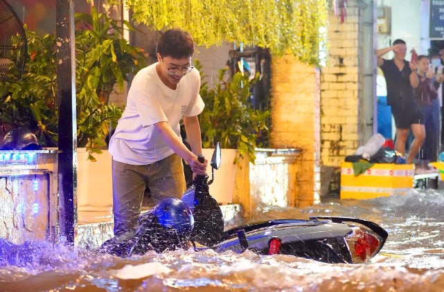 胡志明市未来两天有大雨至特大暴雨,叠加天文大潮内涝风险升高