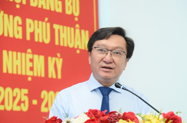 胡志明市富润坊办教育数字化研讨会！AI只是工具，教师才是核心