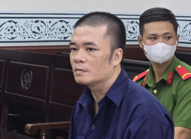 越南男子冒充巫师诈骗情人逾12亿越南盾及2两黄金