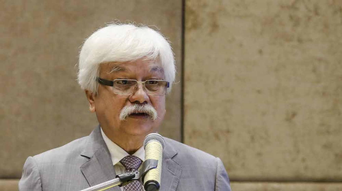 森州行政议会宣布严端遭废黜 由端姑纳扎鲁丁接任