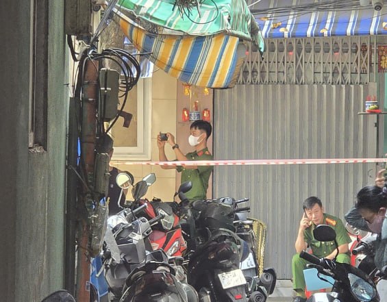 胡志明市堤岸坊凌晨管屋起火，2人死亡5人受伤