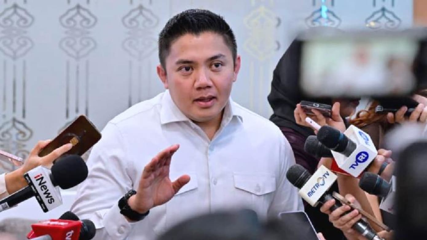 印尼内阁秘书:当局正尽全力扑灭林火 但控制火势仍很困难