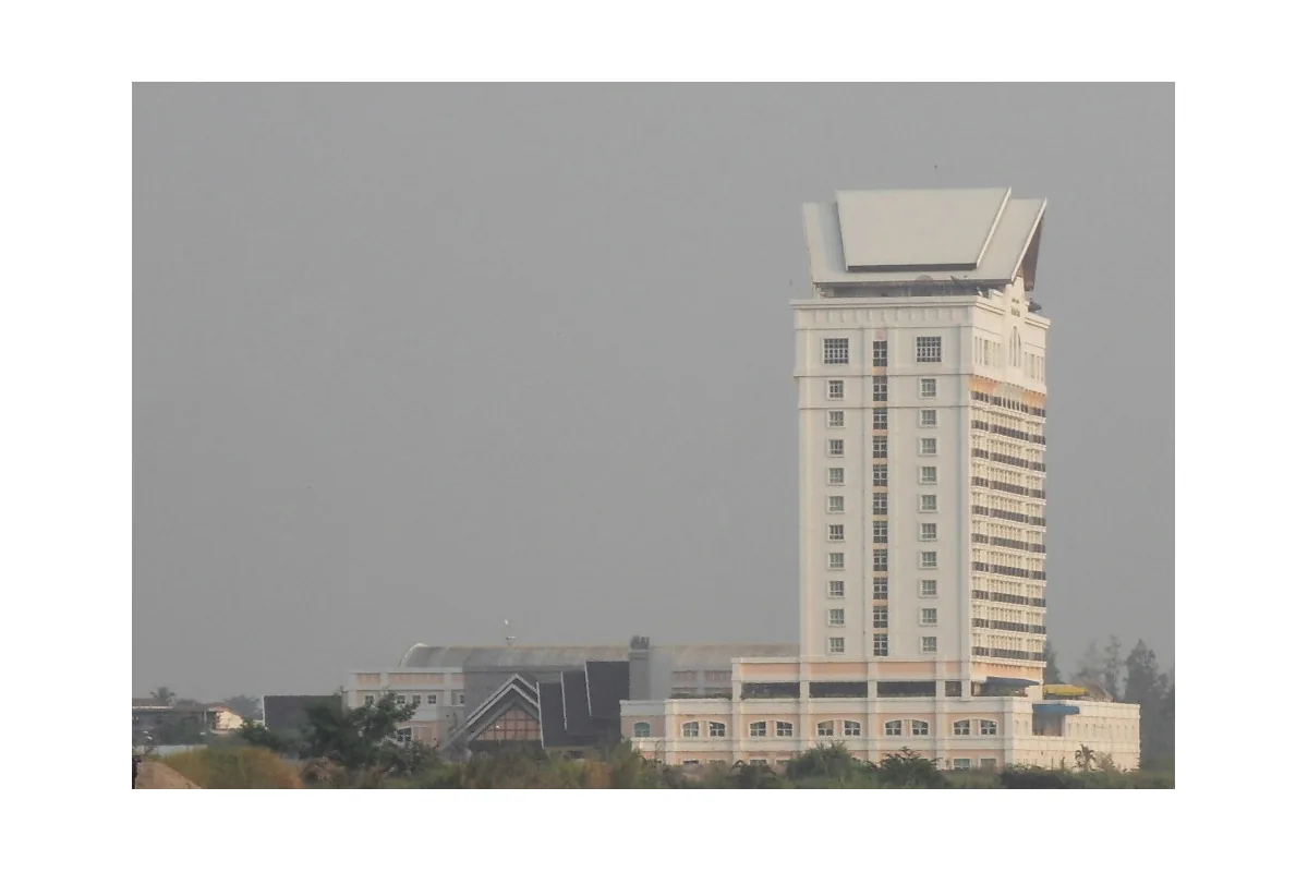 Don Chan Palace